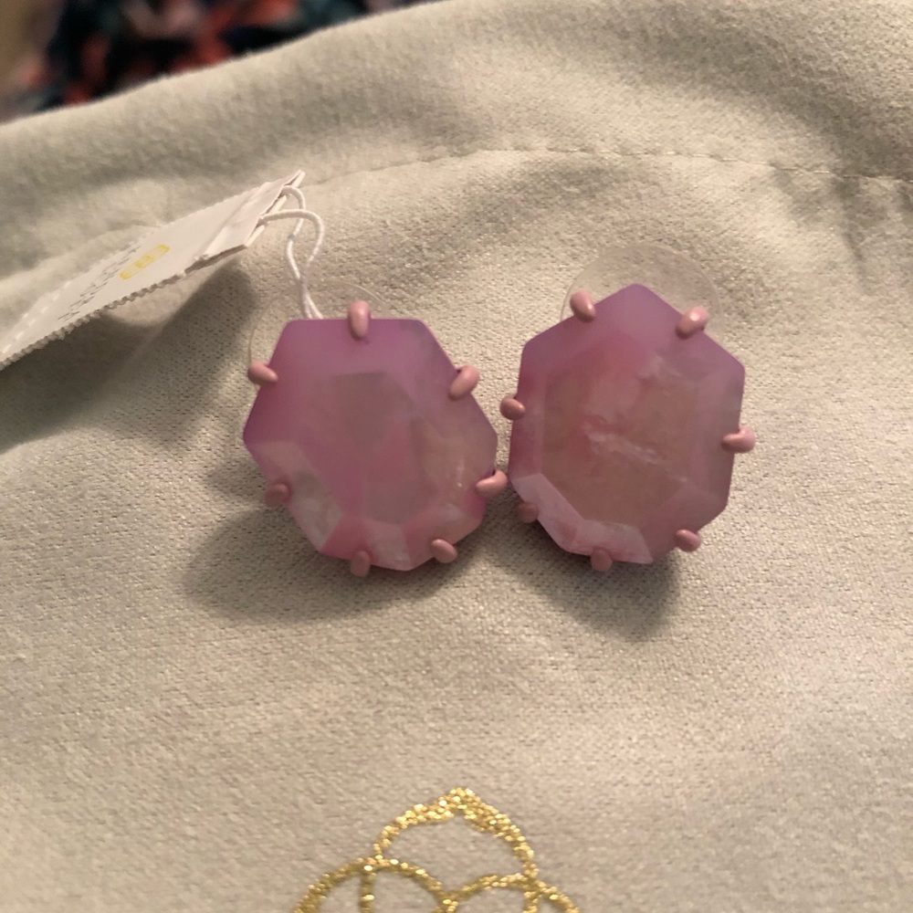 NWT Kendra Scott Morgan Studs
